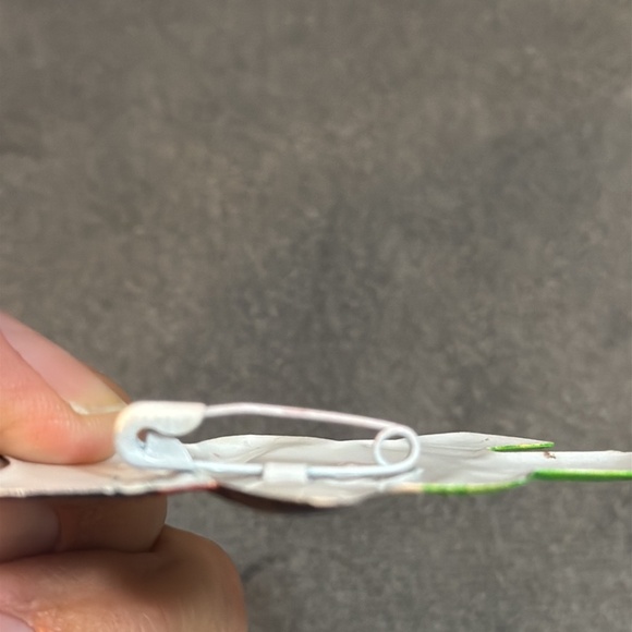 Christmas Snowman Pin Brooch Metal Green Scarf Top Hat Holiday - Picture 4 of 5